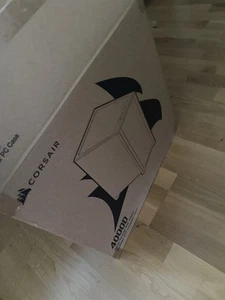 Corsair 4000D mit 2 Frontpanel Airflow & Solid - Bild 1 von 8