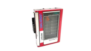 Sony Walkman WM-31 - Rot - Stereo Cassette Player - Defekt - Made in Japan - Bild 1 von 6