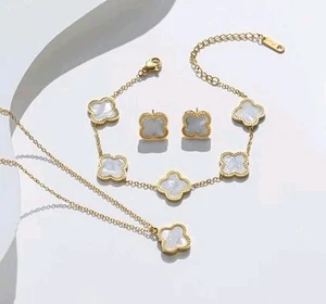 White Clover Jewellery Set Stainless Steel 18k Gold-Plated - Picture 1 of 5