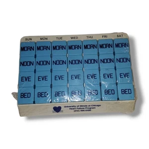 New Jumbo Portable Pill Box with Tactile Markings - Picture 1 of 2