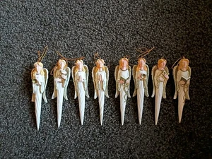 De colección Readers Digest 1999 RARO 8 PIEZAS Adornos de Navidad Ángeles Árbol Iglesia - Imagen 1 de 8