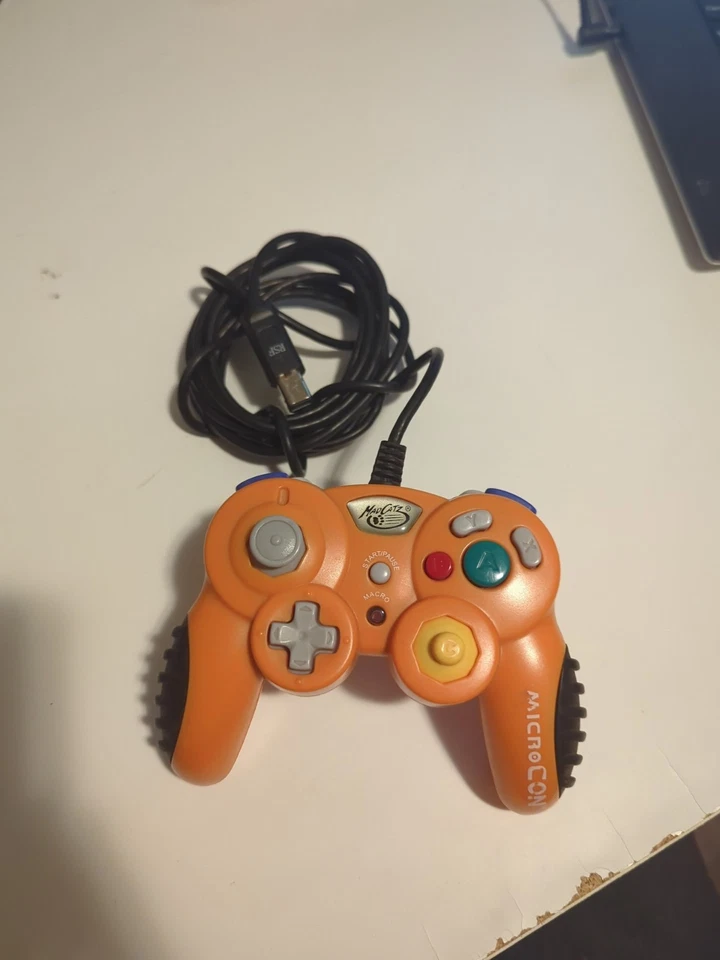 MadCatz MicroCon Controller For Nintendo GameCube - Orange - Image 1 of 1