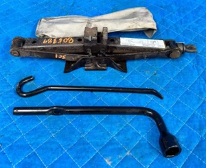 ECLIPSE   2006 Jack 981544 - Picture 1 of 3