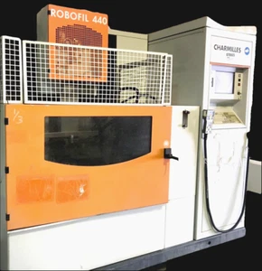 Charmilles Robofil 440 CNC Wire cutting EDM Machine 2001 Chiller conveyor - Picture 1 of 7
