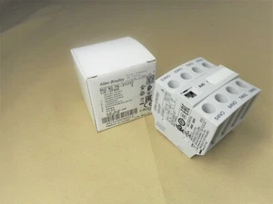 Allen Bradley 100-EFA40 auxiliary contact (NIB) - Picture 1 of 3