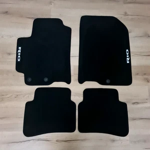 Alfombrillas de terciopelo para coche para Kia Rio impermeables alfombras negras revestimientos automáticos nuevas - Imagen 1 de 9