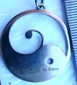 STERLING SILVER CHAIN AND MIAO PENDANT BY KWAN 7.2 GRAMS - Picture 1 of 4