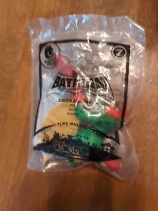2010 McDonald's Happy Meal Toy, #7 Batman The Brave Green Arrow Toy SEALED! - Picture 1 of 3