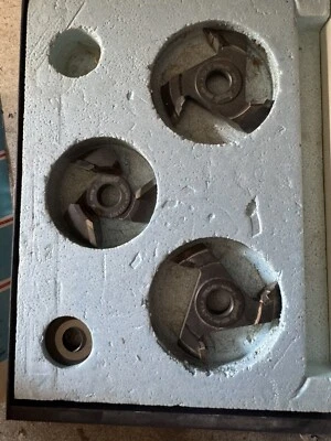 Cortador moldeador con punta de carburo FREUD Foto 1 de 4