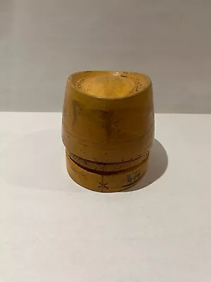 UNIQUE SINGLE PIECE PILLBOX MILLINERY WOOD HAT BLOCK MOLD FORM ANTIQUE / VINTAGE - Image 1 of 4