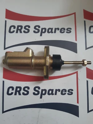 Sanderson Brake Master Cylinder - Image 1 of 3