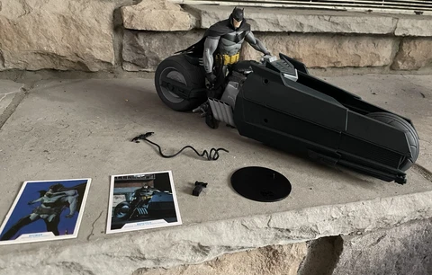 McFarlane DC Multiverse WHITE KNIGHT Batman & Batcycle Set Mint w/ cards Cover