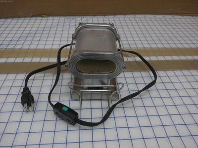 Estufa Calefactora Cerámica Caliente Gold 'N con Estante Ajustable Modelo GH 5000 Foto 1 de 4