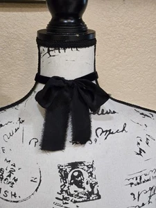 Free People Black Chiffon fray edge Fabric Bow choker necklace collar one size - Bild 1 von 2