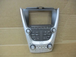 16 2016 Chevy Equinox Radio Climate Control Panel Center Dash Faceplate 23334972 - Picture 1 of 3