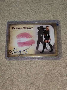 Vicky Derrico signierte Kiss Card Wrestler WWE NXT REF Collectors Expo #6 - Bild 1 von 2