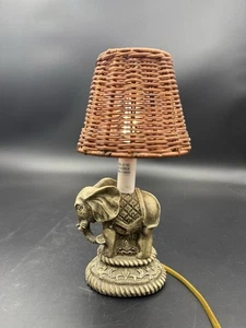 Vintage verzierte Deko Elefant Licht Kerzenform bronzefarbene Oberfläche geprüft - Bild 1 von 7