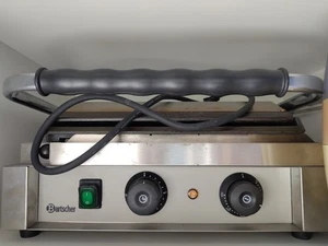 Bartscher Kontaktgrill Panini - Timer - oben / unten glatt - Bild 1 von 1