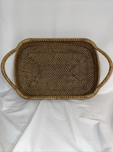 PAMPERED CHEF WOVEN SELECTIONS RECTANGULAR WICKER TRAY BASKET - 16" X 11" - Picture 1 of 8