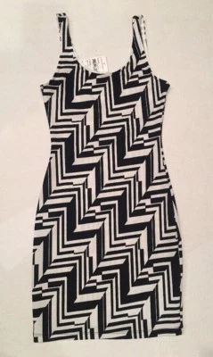 Soprano Black White Stretch Knit BodyCon NEW Nordstrom Sleeveless Dress XS - Image 1 of 3