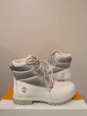 Timberland Women's  Premium 6-Inch  Warm Lined Waterproof  Boots NIB - Image 1 of 4