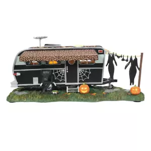Department 56 Elvira's Celebrity Trailer Value SET of 3 6009786SET New for 2022 - Picture 1 of 3