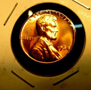 1964 - P   Lincoln  Memorial  Cent   BU  Red  Nice  US  Coin - Picture 1 of 2