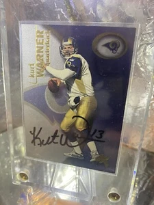 2001 Skybox EX - Kurt Warner (HoF) - In-Person Autograph w/COA - Rams - #12 - Bild 1 von 3