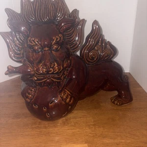 Vintage /Chinese /Porcelain Guardian Lion On Ball/ 12lbs/large/mint/ - Picture 1 of 14