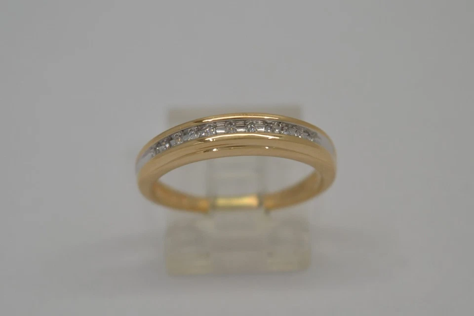 Alianza de boda de diamantes de 14K 11 diamantes de oro amarillo de 14K de 0,22 quilates de 3,5 g talla: (FCO022700) Foto 1 de 4