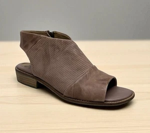 Sofft Women's Shoes Taupe Leather Natalia Sandals Size 8M - Picture 1 of 8