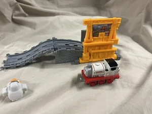 Thomas Tank Engine Diecast Take Along Construction Clash Site With Stanley 2013 - Bild 1 von 10