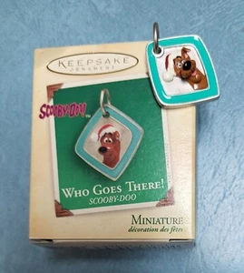 Hallmark 2004 Miniature - Who Goes There - Scooby Doo - Pre-Owned - Picture 1 of 1