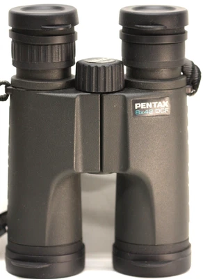 Pentax  dcf   8x42...phase coated Binoculars  bright&clear....made in japan - Image 1 of 4