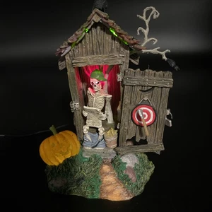 DEPT 56 Halloween Schneedorf Halloween Plumpsklo Skelett Licht 4024037 funktioniert - Bild 1 von 16