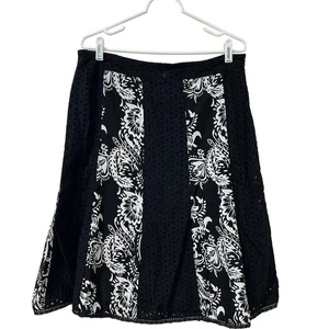 Alfred Dunner Womens Size 12 Black & White Floral Eyelet Lace Midi Skirt  - Picture 1 of 4