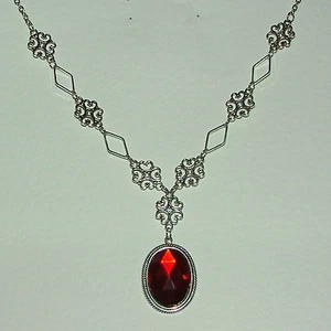 SPITZE FILIGRAN VIKTORIANISCHER STIL HELLROT DUNKEL VERSILBERT ANHÄNGER HALSKETTE - Bild 1 von 1