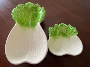 Keramikschale in Sellerieform Bok Chou Paar 10 1/2 Zoll hoch - Bild 1 von 7