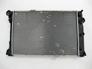 Mercedes-Benz A2045003703 radiador refrigeración motor defectuoso clase C W204 E-C... - Imagen 1 de 4