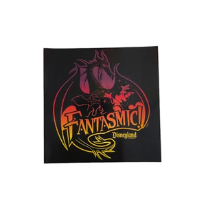 Pegatina 6x6 Fantastic Maléfica Dragón Parques Disney Disneyland - Imagen 1 de 3