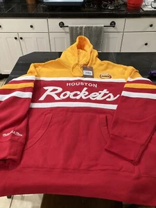 MENS Mitchell & Ness Houston Rockets Head Coach Hoodie RED/YELLOW XL NWT $110 - Picture 1 of 6