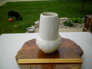 Early 1900s Matte Ivory Finish Pottery Vase Redwing Hull McCoy Art Deco 8.5" - Picture 1 of 6