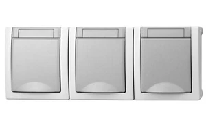 Viko Pacific IP54 Aufputz Fechtraum grau Steckdose 3-fach waagerecht - Bild 1 von 1
