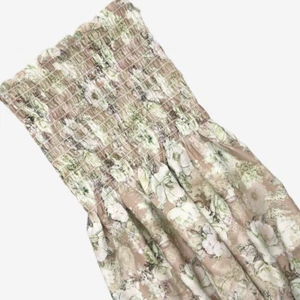 Smocked Fabric--100% Polyester Shirred Beige Multicolor Fabric for Dresses - Imagen 1 de 5