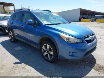 BLUE LEFT FENDER 2013-2015 SUBARU XV CROSST - Imagem 1 de 4
