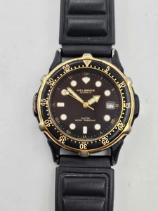 Orologio Helbros Vintage Uomo 40mm Quadrante Nero Data 84504 Cinturino Gomma Batteria Nuova - Foto 1 di 5