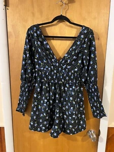 ASOS Women's Black & Blue Floral Print Long Sleeve Plunging V-Neck Romper 8 - Picture 1 of 5