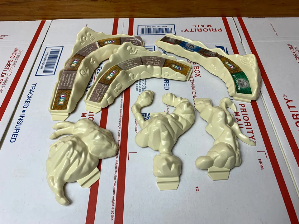 Game Of Life Pirates of the Caribbean Dead Man’s Chest Replacement Parts Terrain - Image 1 of 1