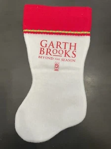 Medias de Navidad vintage años 90 - Garth Brooks "Más allá de la temporada" - Imagen 1 de 3