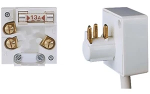 VAT INC - ELECTRAK AP13-WH FUSED PLUG 13A WHITE (12) - Picture 1 of 3